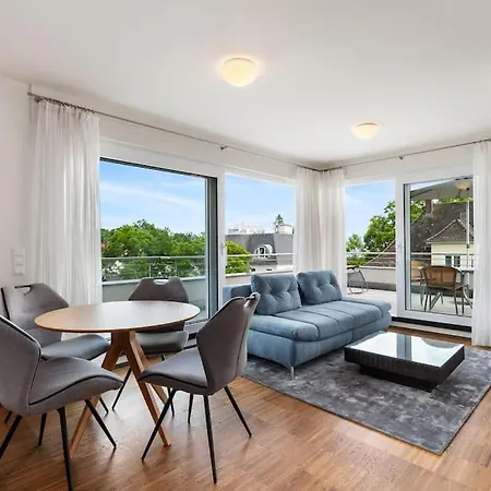 Sonnige Penthousewohnung - Ruhig Und Mit Seeblick Friedrichshafen Exterior photo