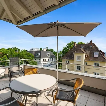 Sonnige Penthousewohnung - Ruhig Und Mit Seeblick Friedrichshafen Exterior photo