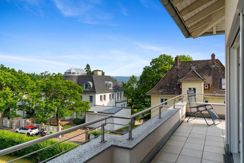 Sonnige Penthousewohnung - Ruhig Und Mit Seeblick Apartment *